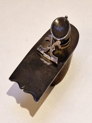 Item #4189 Encrier en argent pour plumier, Iran, XIXe