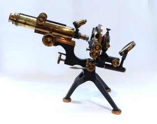 Microscope "Henri Van Heurck" provenant de la collection d'Orville Golub