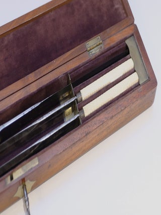Coffret de couteaux d'amputation de Thomas Blasson