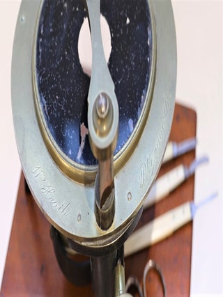 Microscope de dissection de forme ronde d'après Watson, circa 1860-1870
