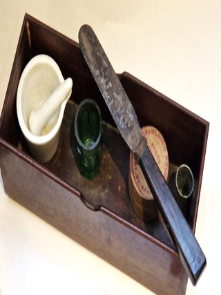 Pharmacie personnelle et portable, vers 1860