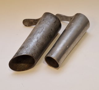 Deux speculums de Récamier en étain, circa 1815-1840