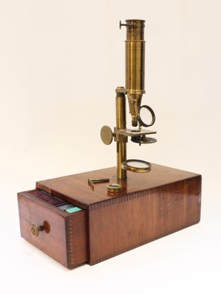 Item #4774 Microscope composé à lentilles achromatiques. BURON, Noël