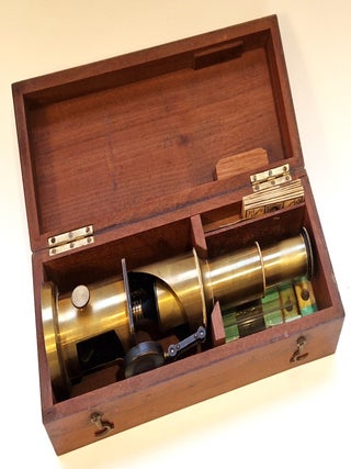 Microscope tambour à lentille condensatrice, circa 1860