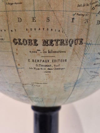Globe terrestre métrique, circa 1910