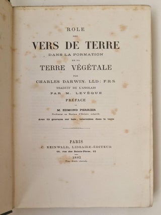 Rôle des vers de terre dans la formation de la terre végétale