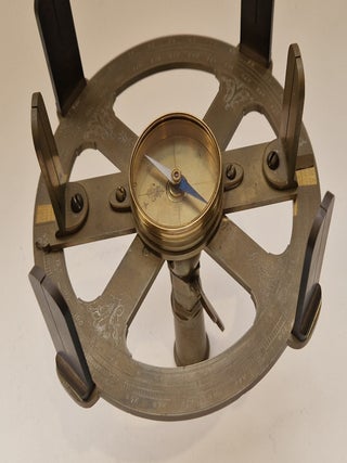 Cercle d'arpentage à six pinnules, circa 1740