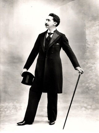 Item #5070 Portrait photographique par Paul NADAR (6 février 1895). Paul NADAR, Robert de...