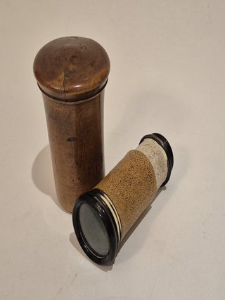Item #5176 Lorgnette en corne, carton, peau de poisson et papier, France, XVIIIe