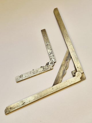 Ensemble de deux règles en laiton, XVIIIe