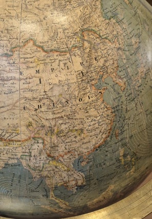 Grand globe terrestre 50cm par Larochette et Bonnefont